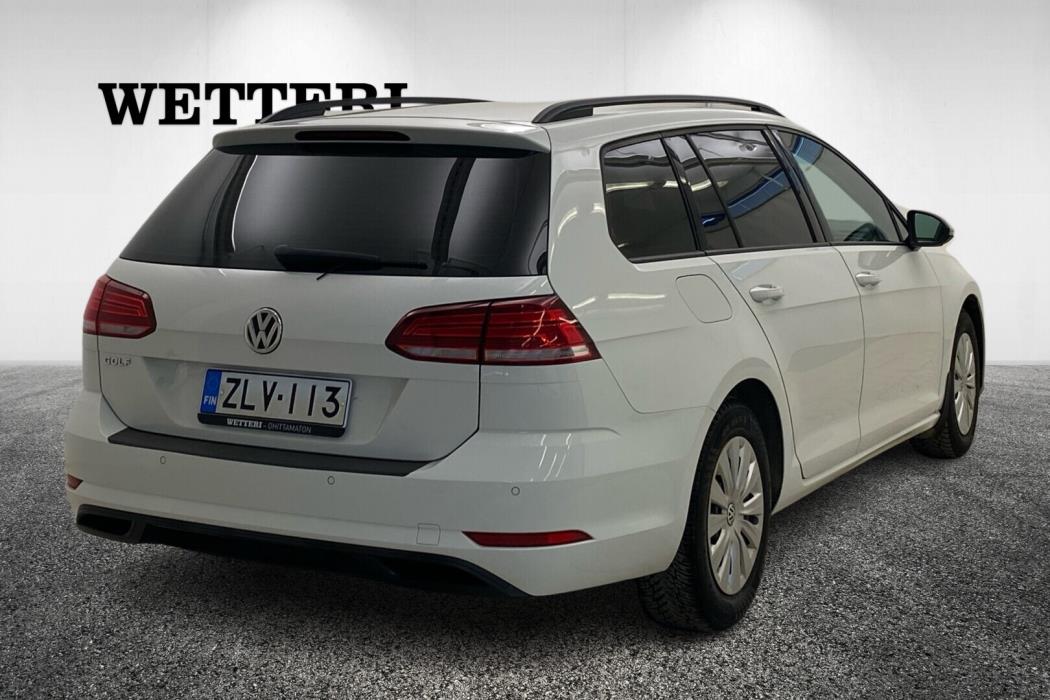 VOLKSWAGEN Golf 2018