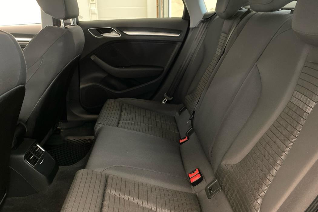 AUDI A3 2019