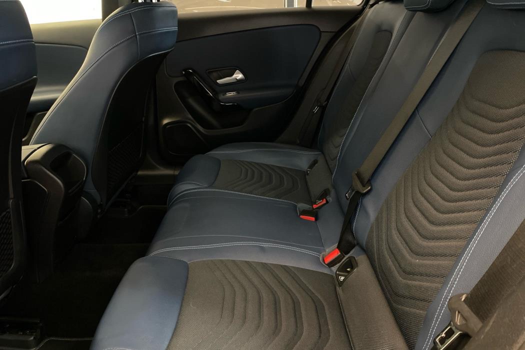 MERCEDES-BENZ A 2019