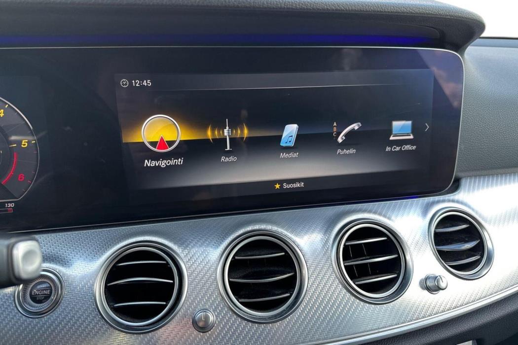 MERCEDES-BENZ E 2018