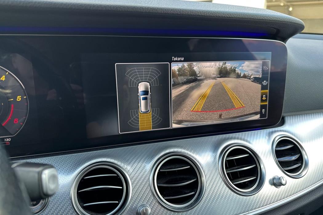MERCEDES-BENZ E 2018