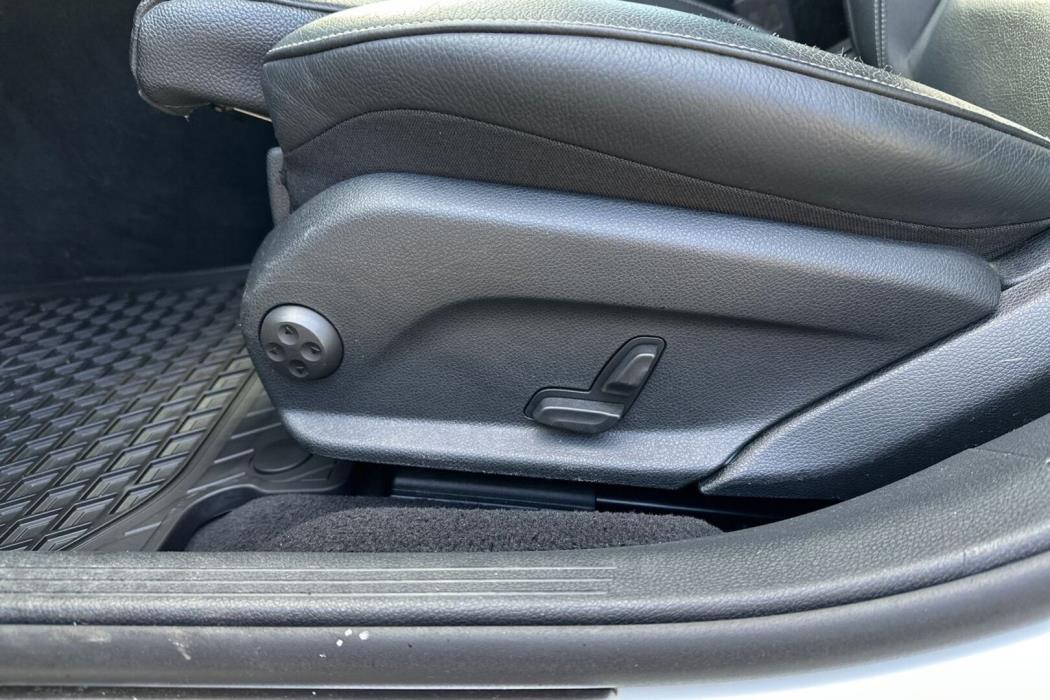 MERCEDES-BENZ E 2018