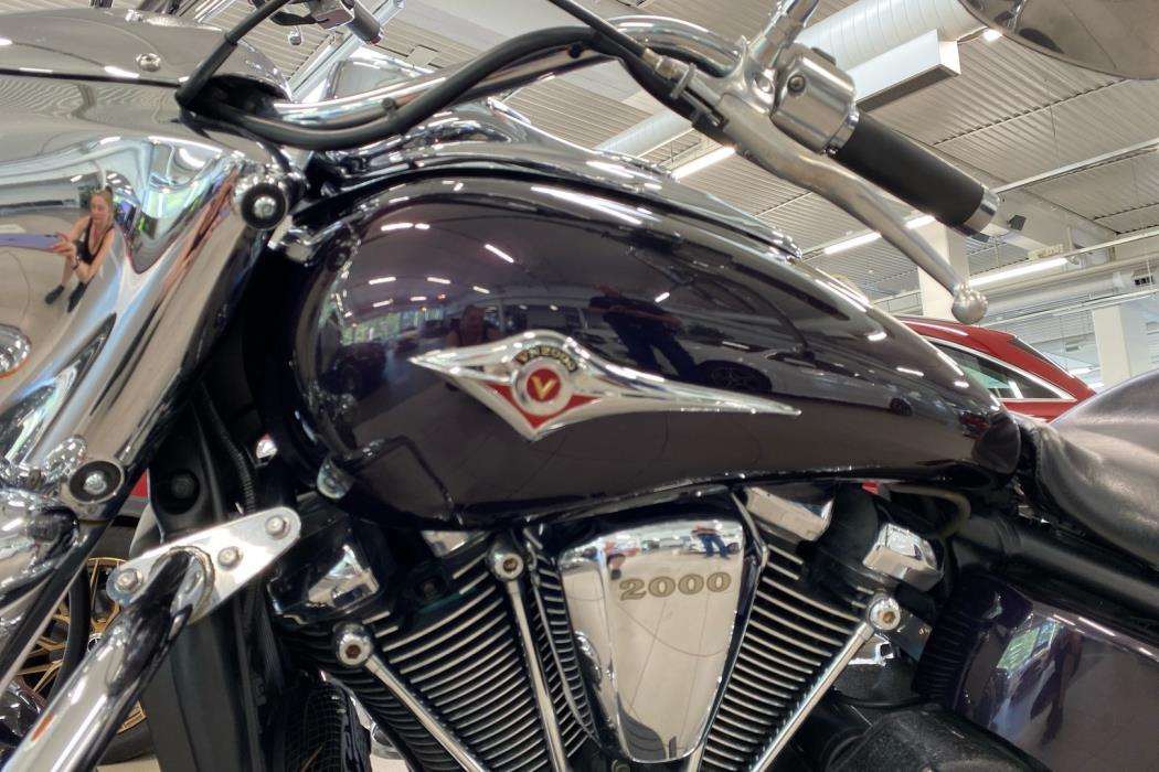 KAWASAKI VN 2004