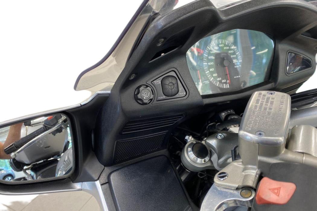 HONDA ST 2004