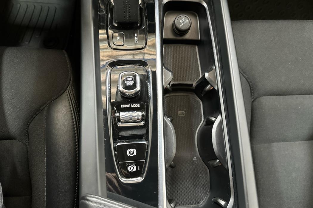 VOLVO V60 2021