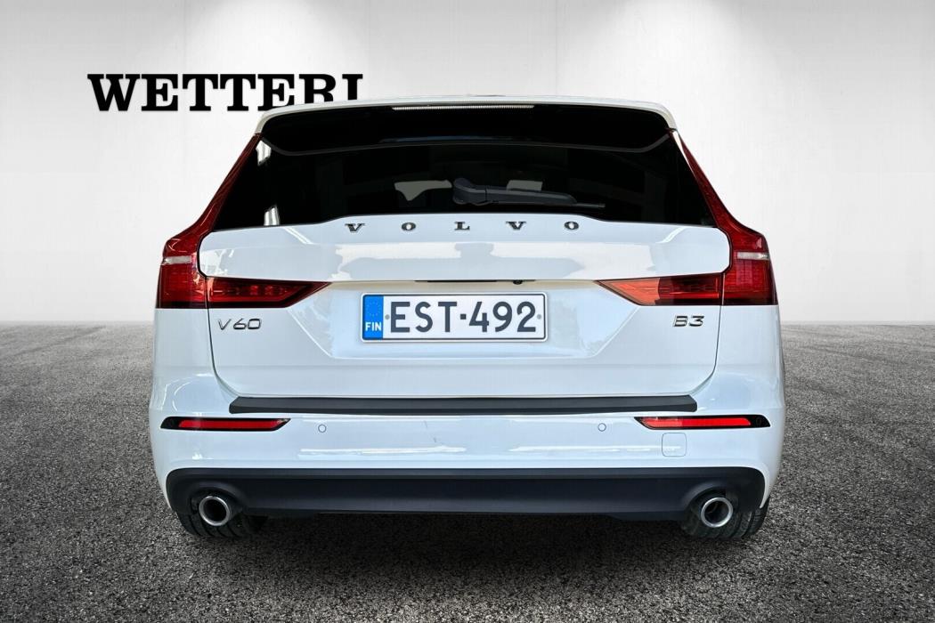 VOLVO V60 2021