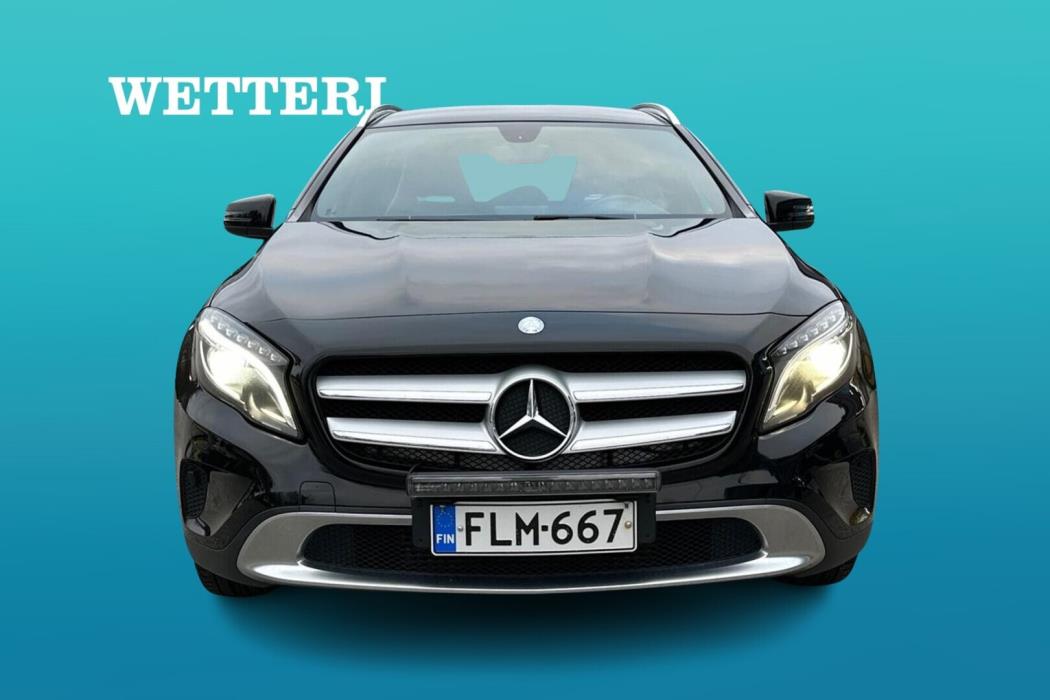 MERCEDES-BENZ GLA 2014
