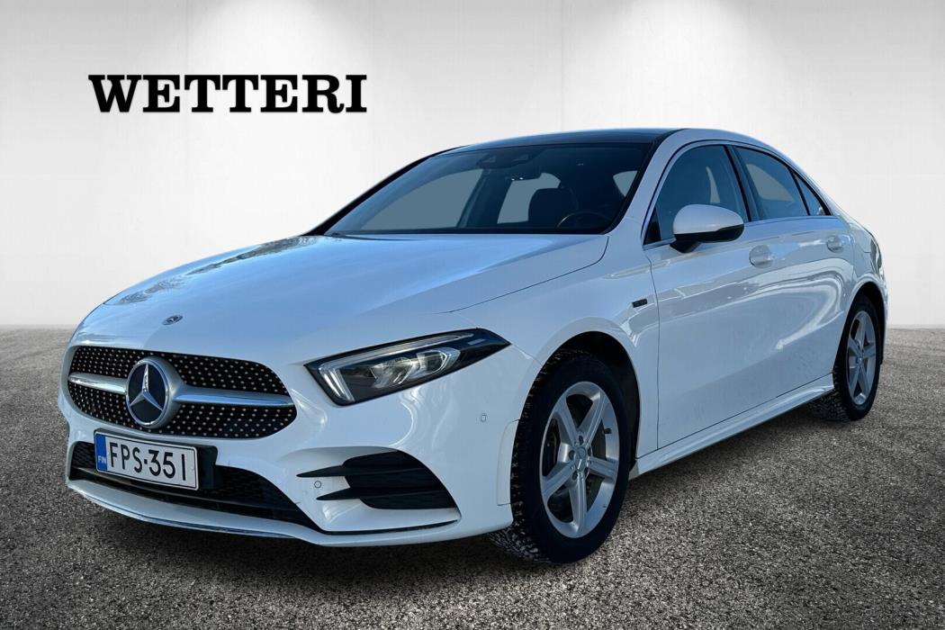 MERCEDES-BENZ A 2020