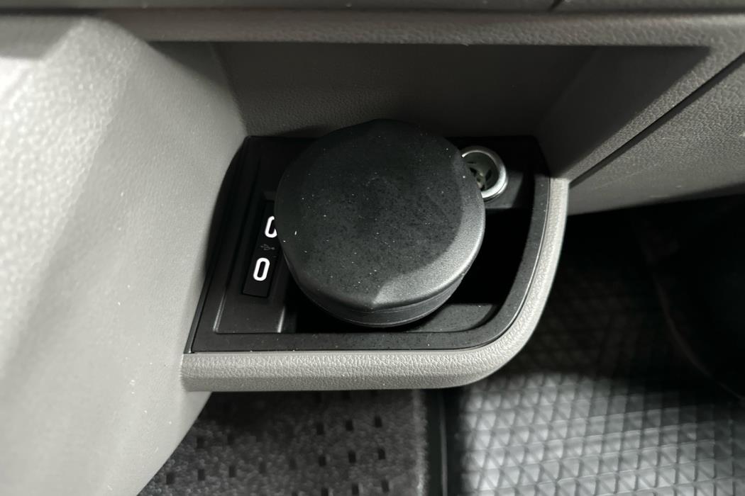 VOLKSWAGEN Transporter 2020