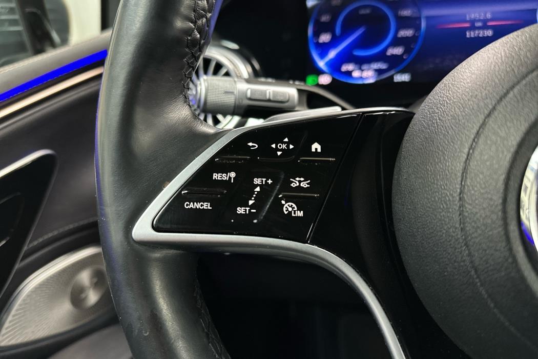 MERCEDES-BENZ EQS 2023