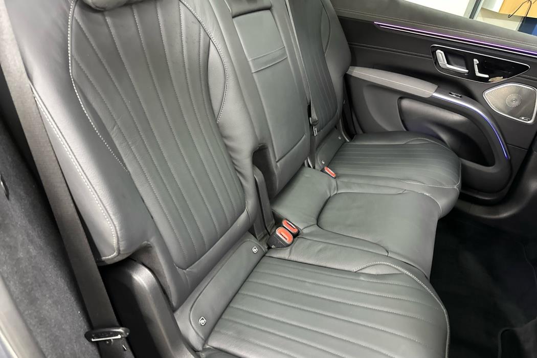 MERCEDES-BENZ EQS 2023