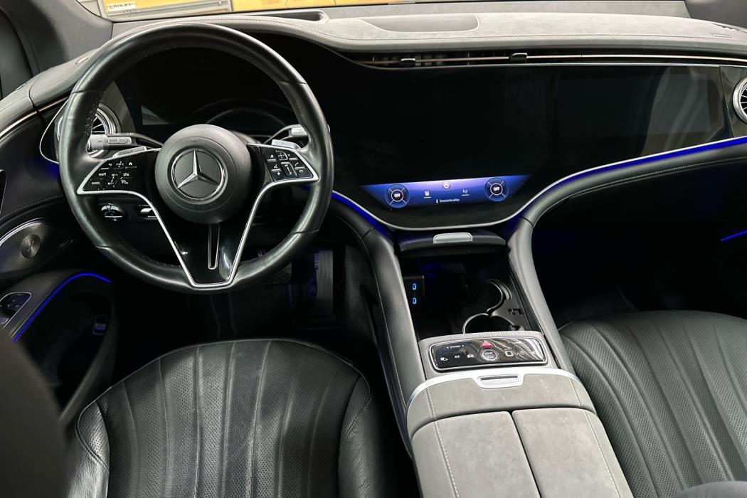 MERCEDES-BENZ EQS 2023