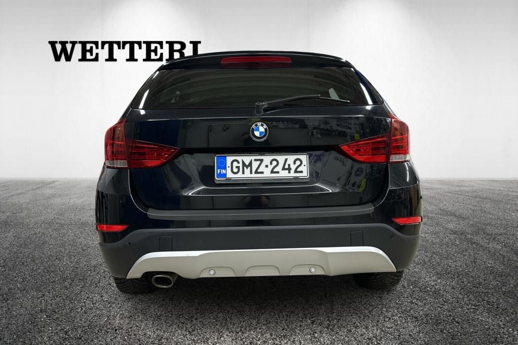 BMW X1 2012