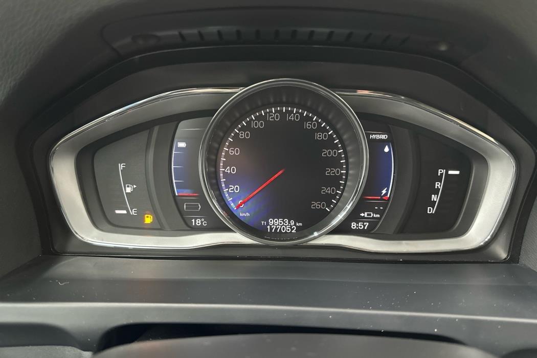VOLVO V60 2018