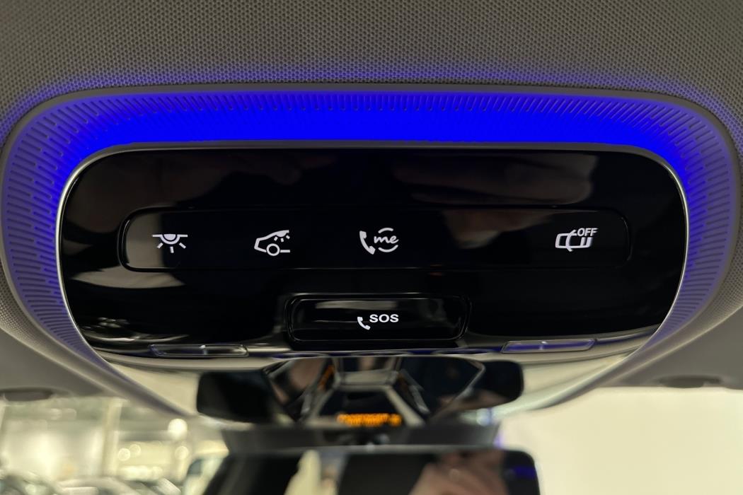 MERCEDES-BENZ C 2023