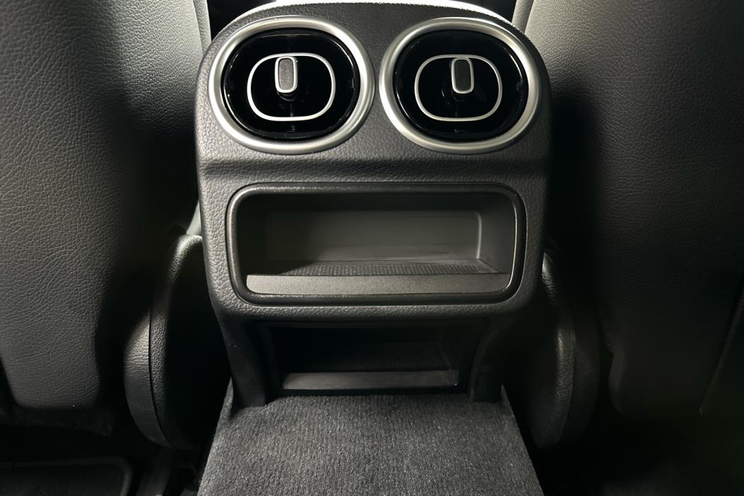 MERCEDES-BENZ C 2023