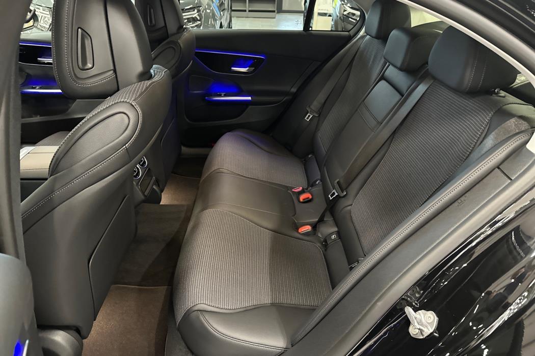 MERCEDES-BENZ C 2023