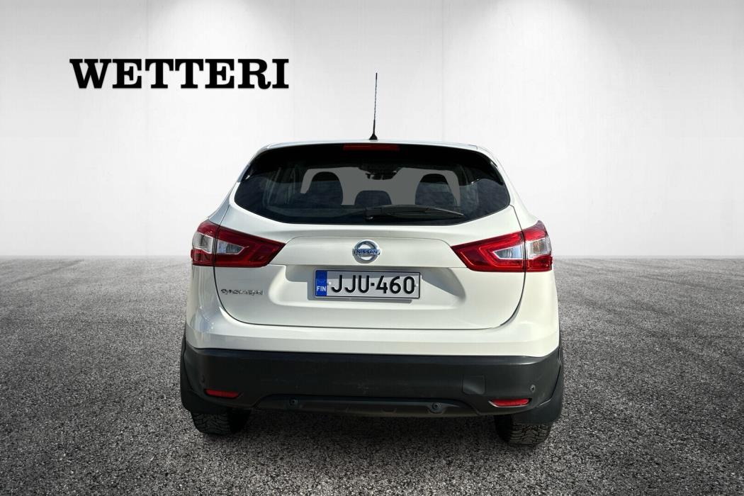 NISSAN Qashqai 2015