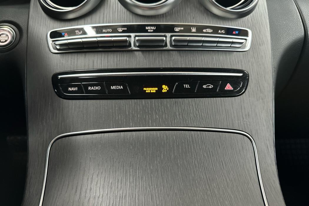 MERCEDES-BENZ C 2020