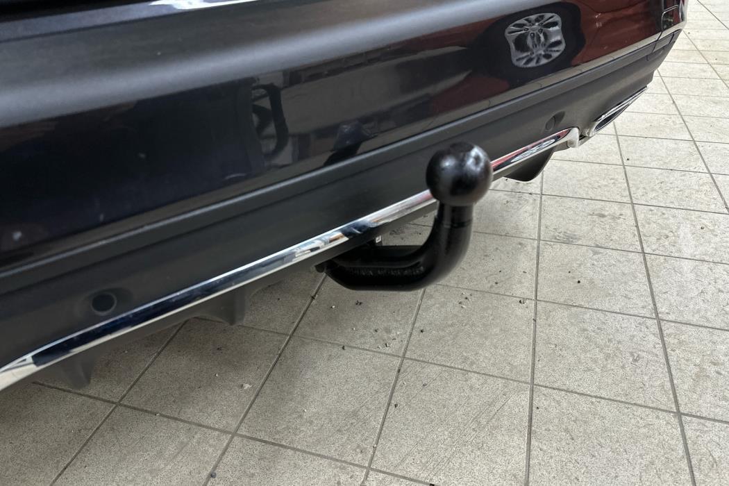 MERCEDES-BENZ C 2020