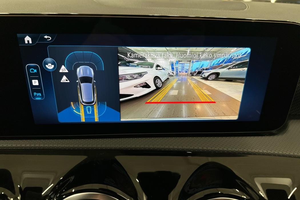 MERCEDES-BENZ CLA 2025