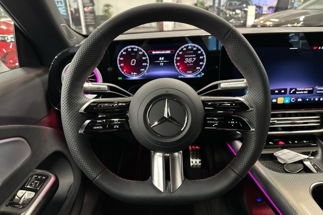 MERCEDES-BENZ CLA 2025