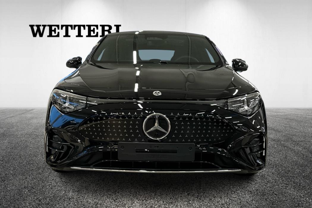 MERCEDES-BENZ CLA 2025