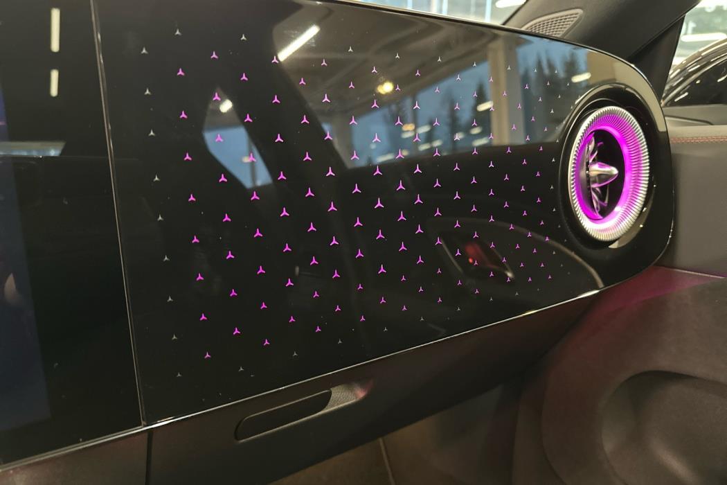 MERCEDES-BENZ CLA 2025