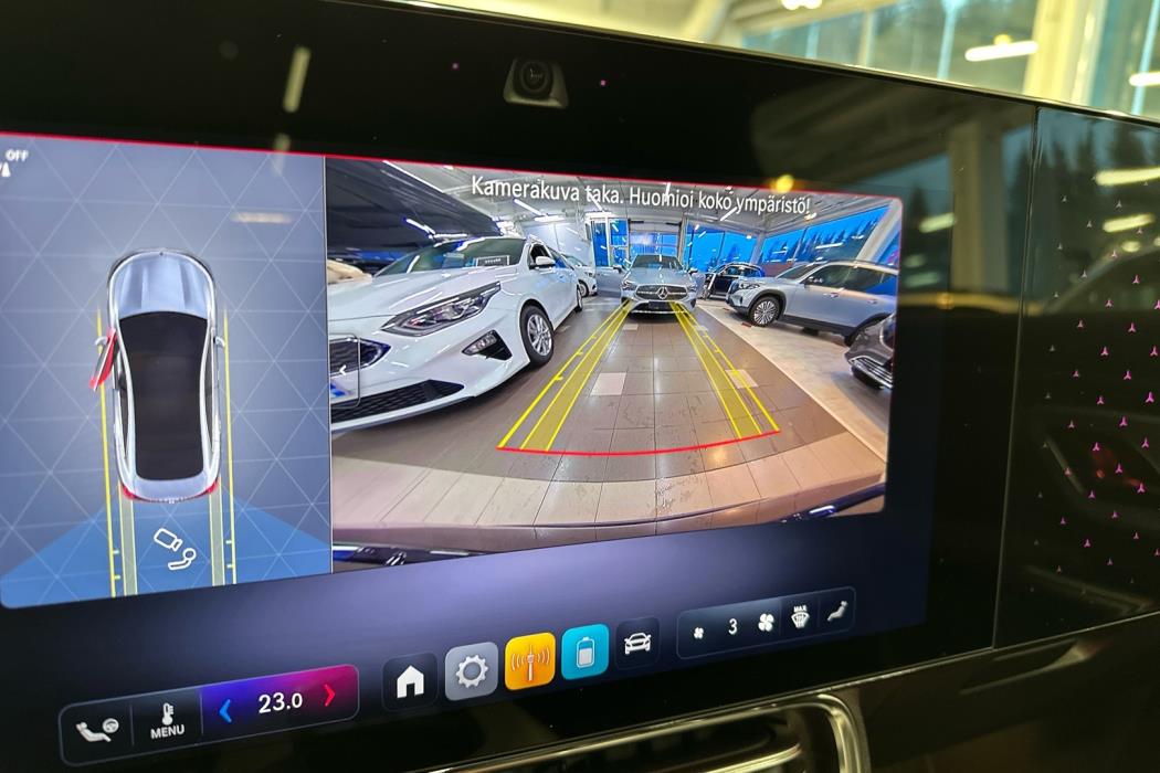 MERCEDES-BENZ CLA 2025