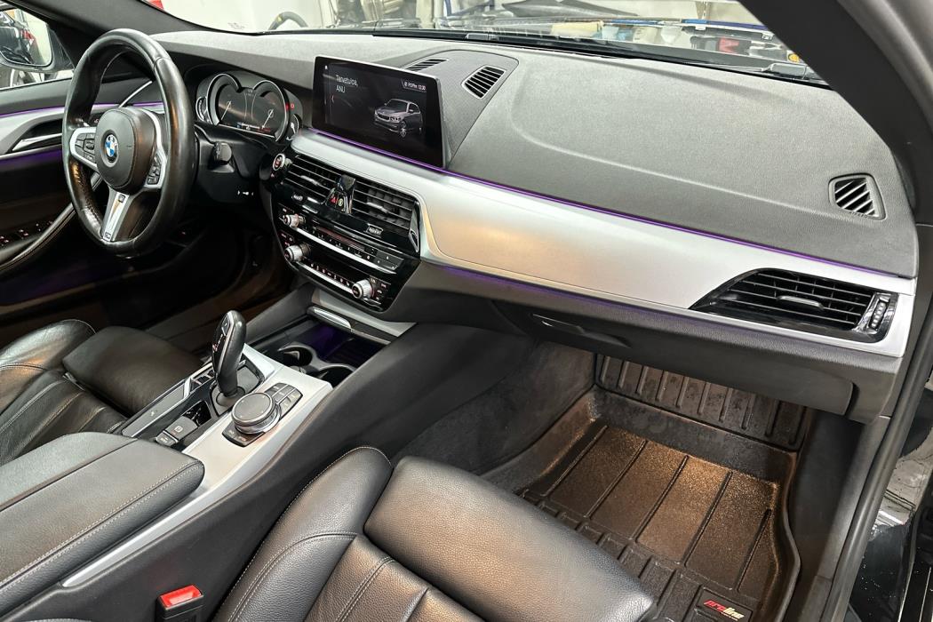 BMW 520 2019