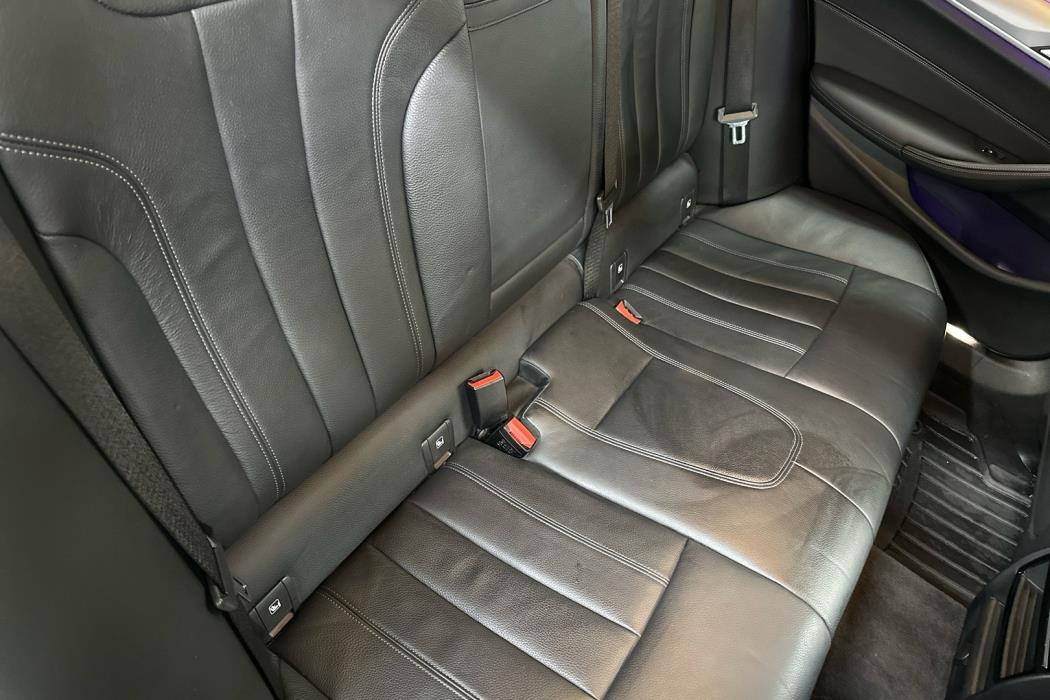 BMW 520 2019