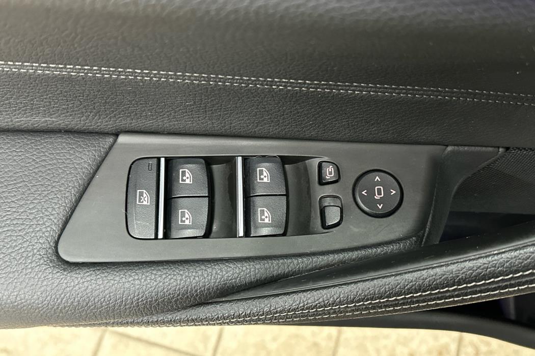 BMW 520 2019
