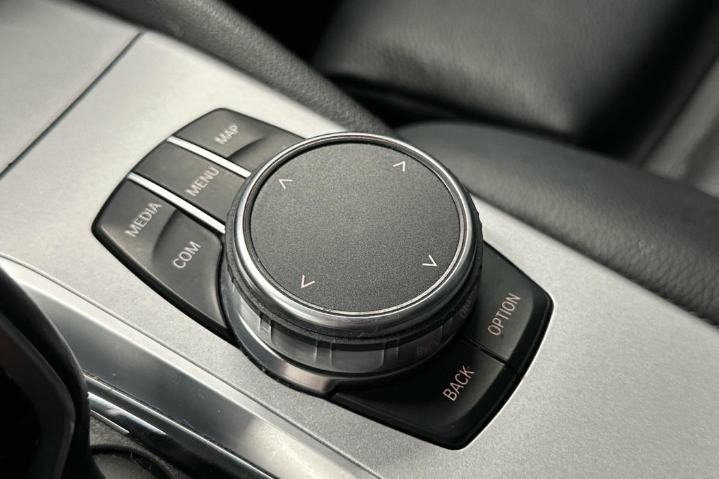 BMW 520 2019