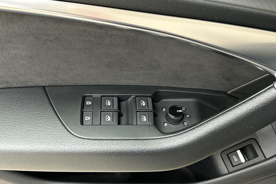 AUDI A6 2019