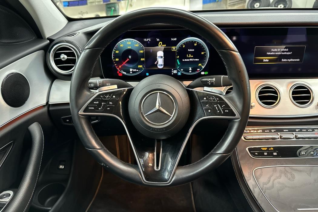 MERCEDES-BENZ E 2021