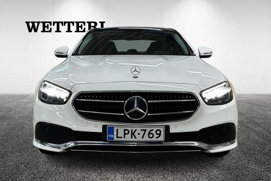 MERCEDES-BENZ E 2021