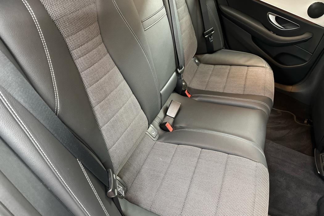 MERCEDES-BENZ E 2021