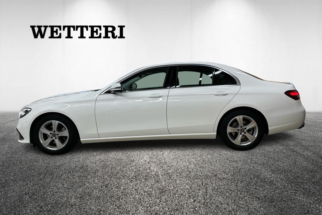 MERCEDES-BENZ E 2021