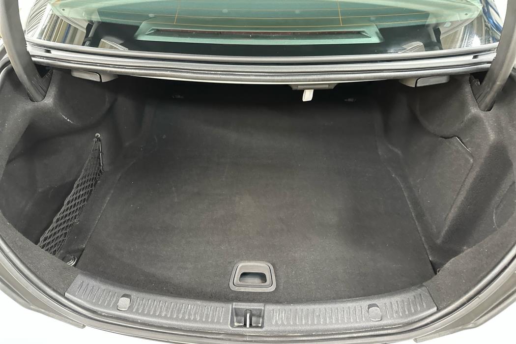 MERCEDES-BENZ E 2021