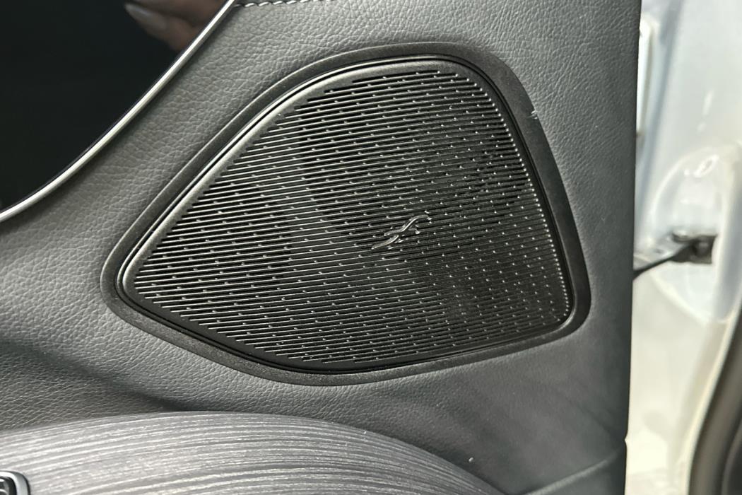 MERCEDES-BENZ EQS 2021