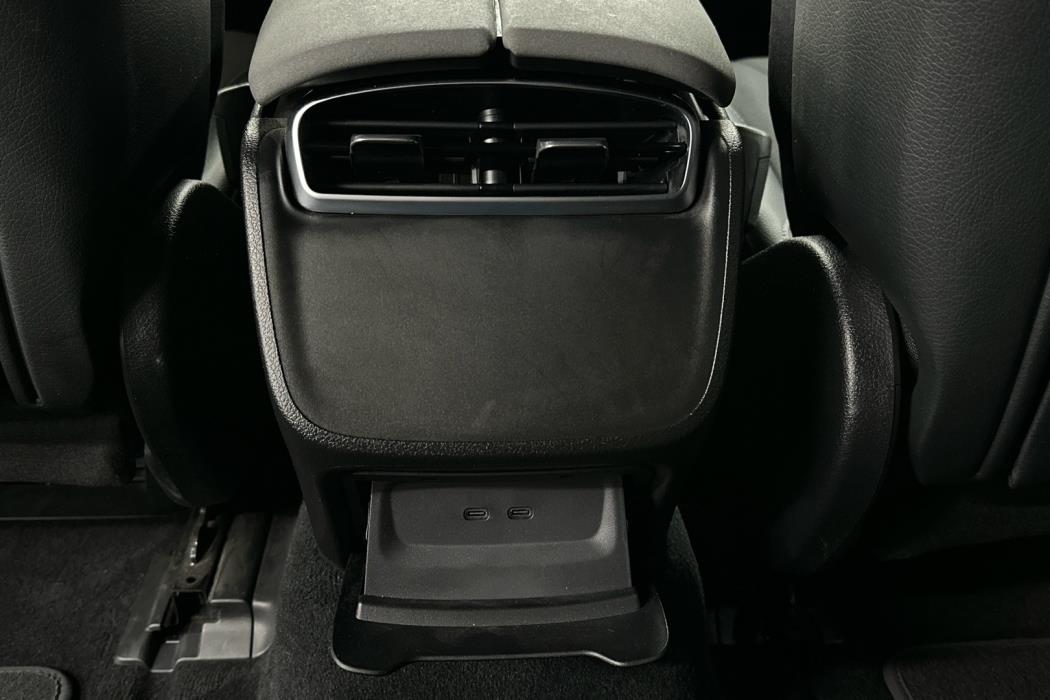 MERCEDES-BENZ EQS 2021