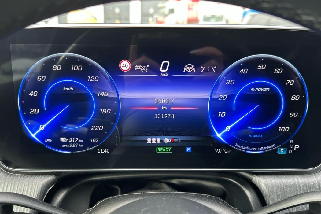 MERCEDES-BENZ EQS 2021