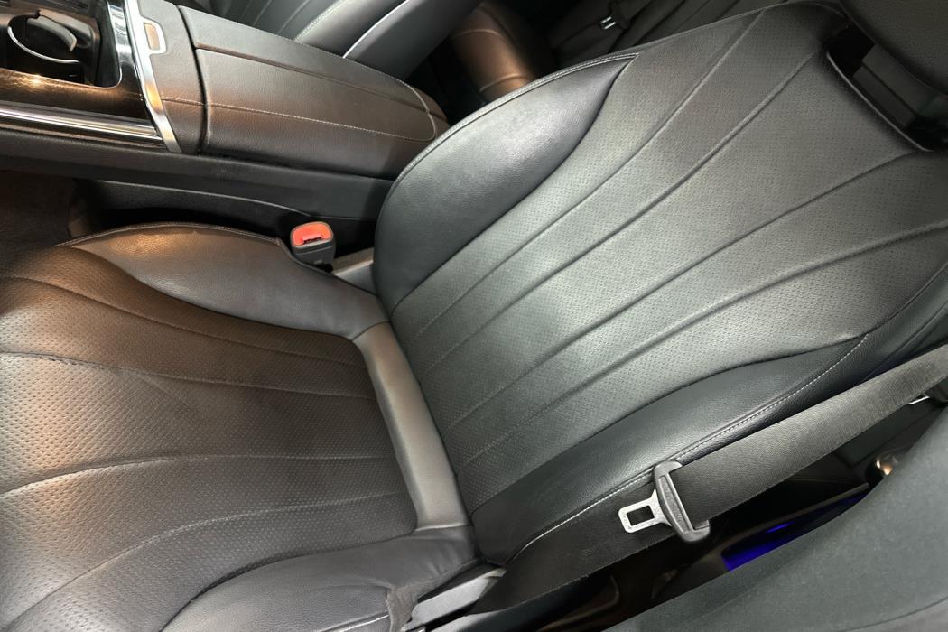 MERCEDES-BENZ EQE 2023