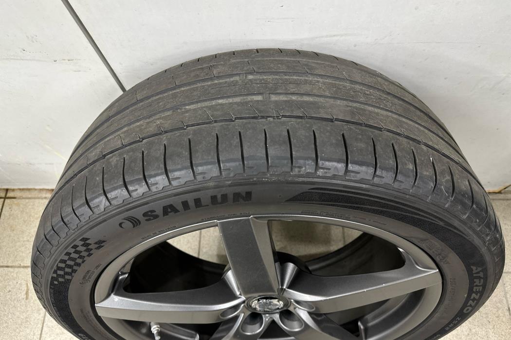 MERCEDES-BENZ EQE 2023