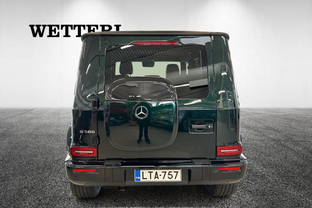 MERCEDES-BENZ G 2025