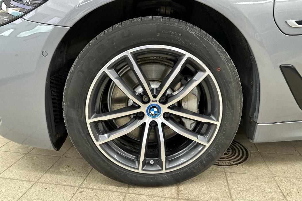 BMW 530 2022