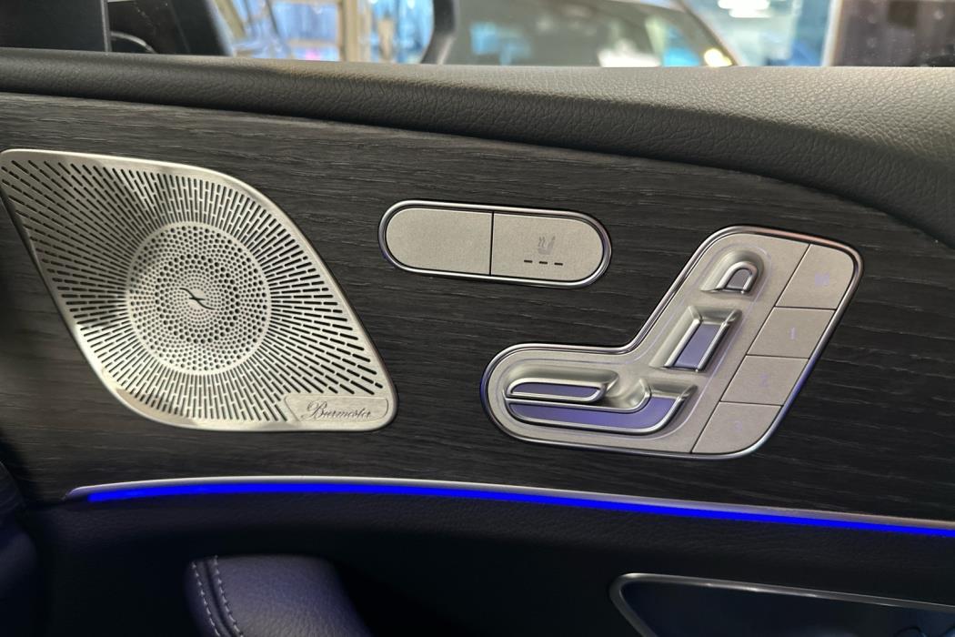 MERCEDES-BENZ GLE 2026