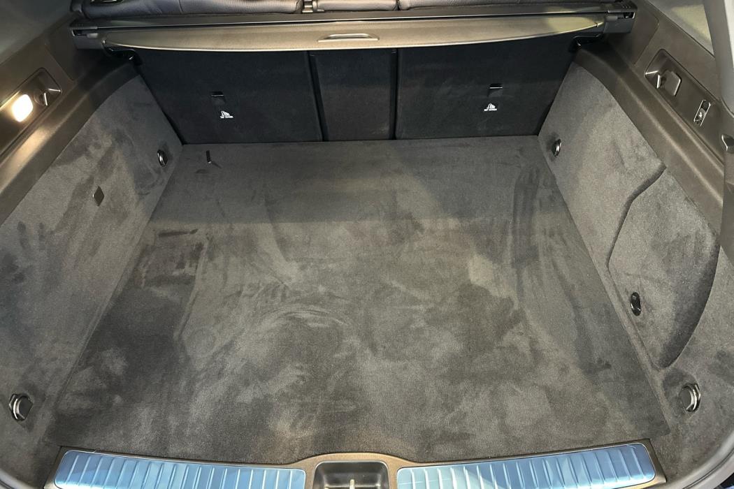 MERCEDES-BENZ GLE 2026