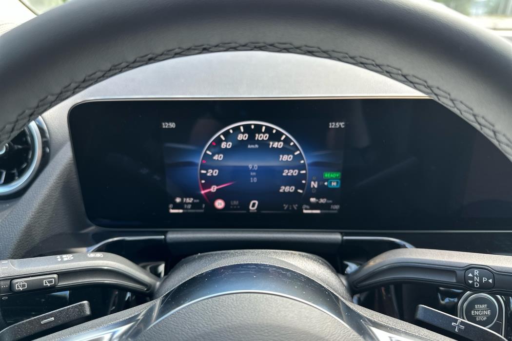 MERCEDES-BENZ GLA 2026