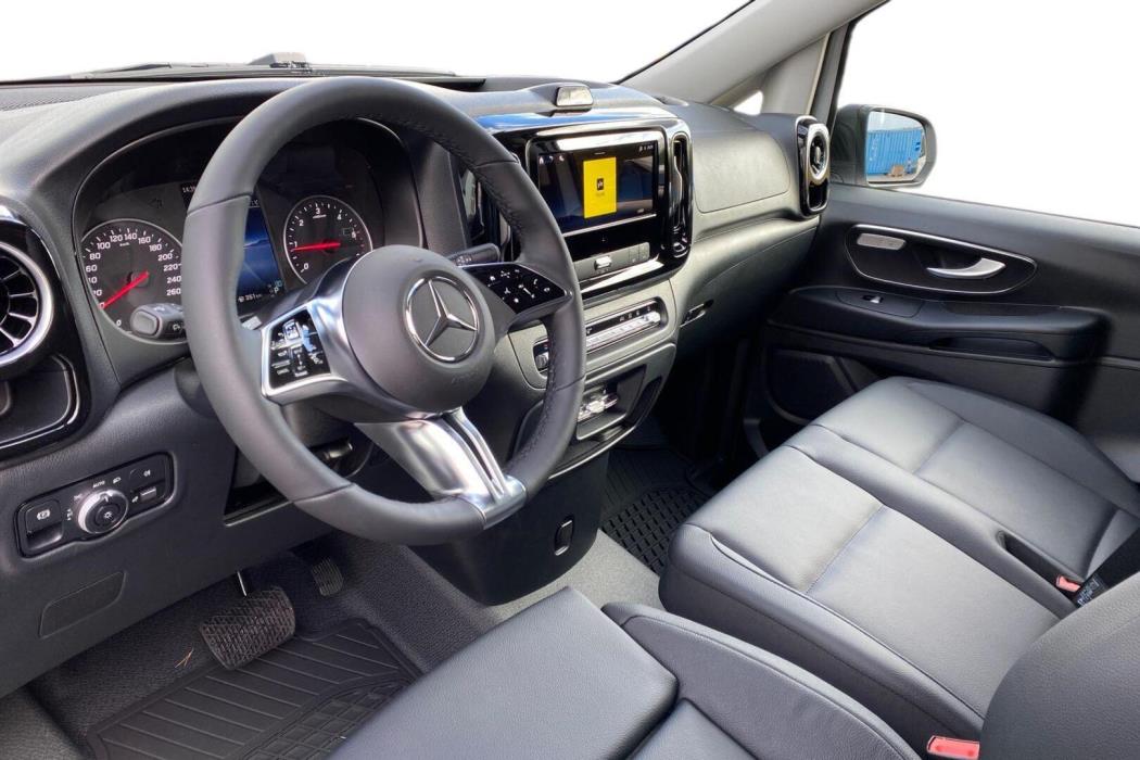 MERCEDES-BENZ Vito 2025